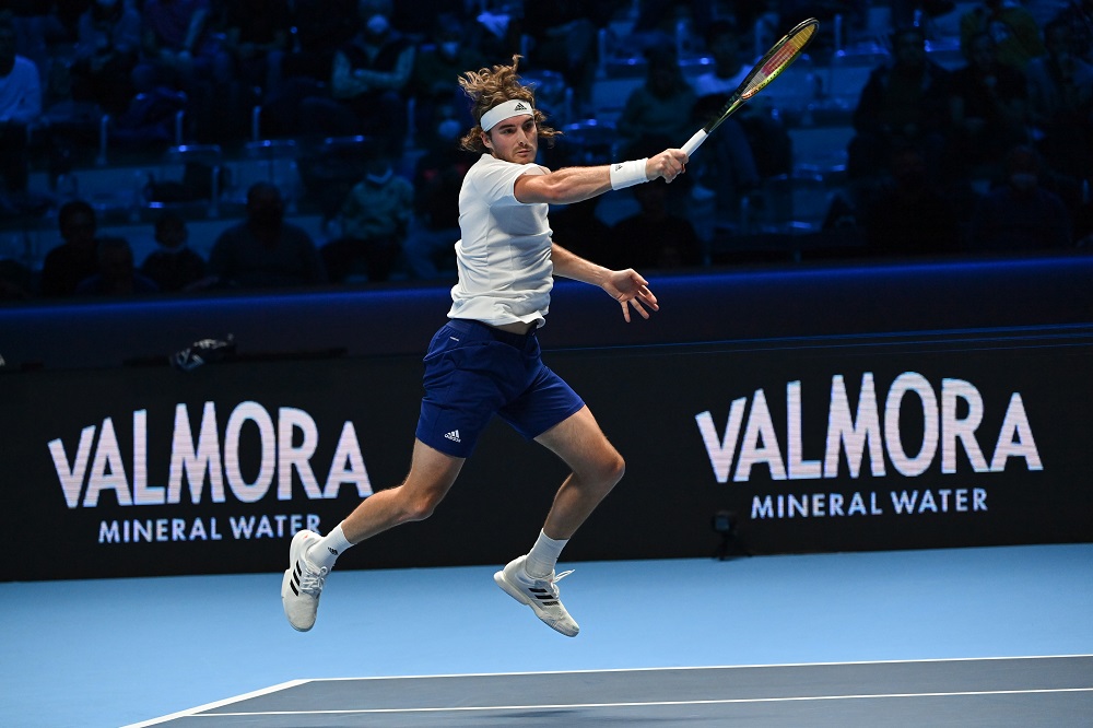 Nitto ATP Finals, Stefanos Tsitsipas abbandona l’allenamento per il dolore al gomito