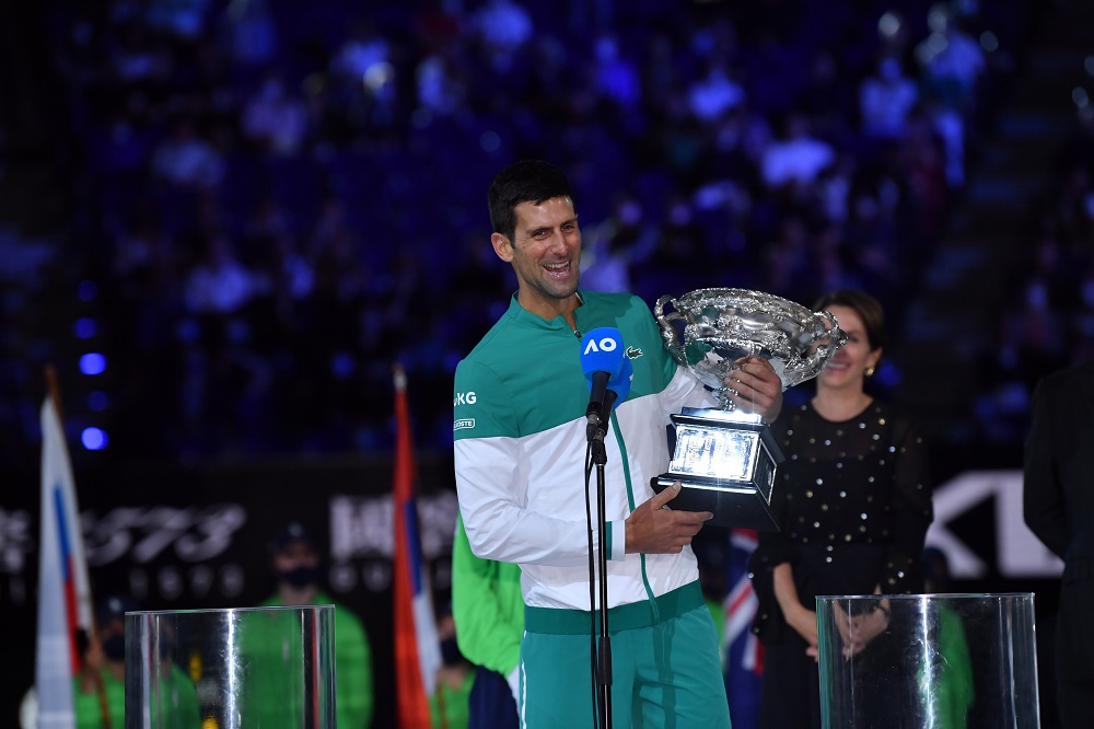 Tennis Australia si difende: “Nessuna esenzione per Djokovic, se gioca è vaccinato”
