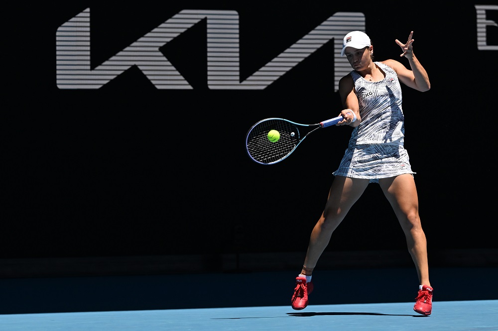 Australian Open, Barty fa la storia: è la prima tennista di casa in finale dal 1980