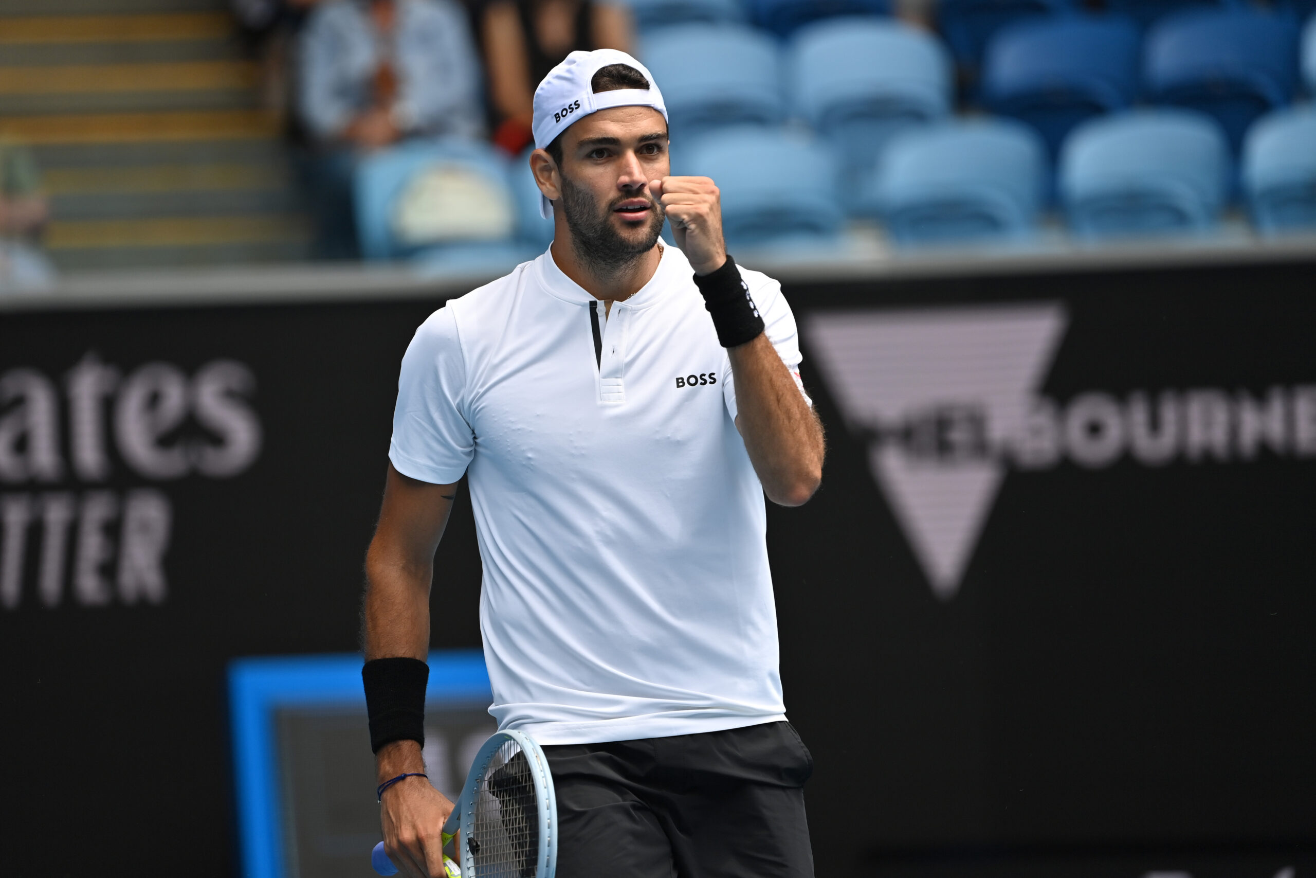 Australian Open, Berrettini è letale: sconfitto Carreno Busta