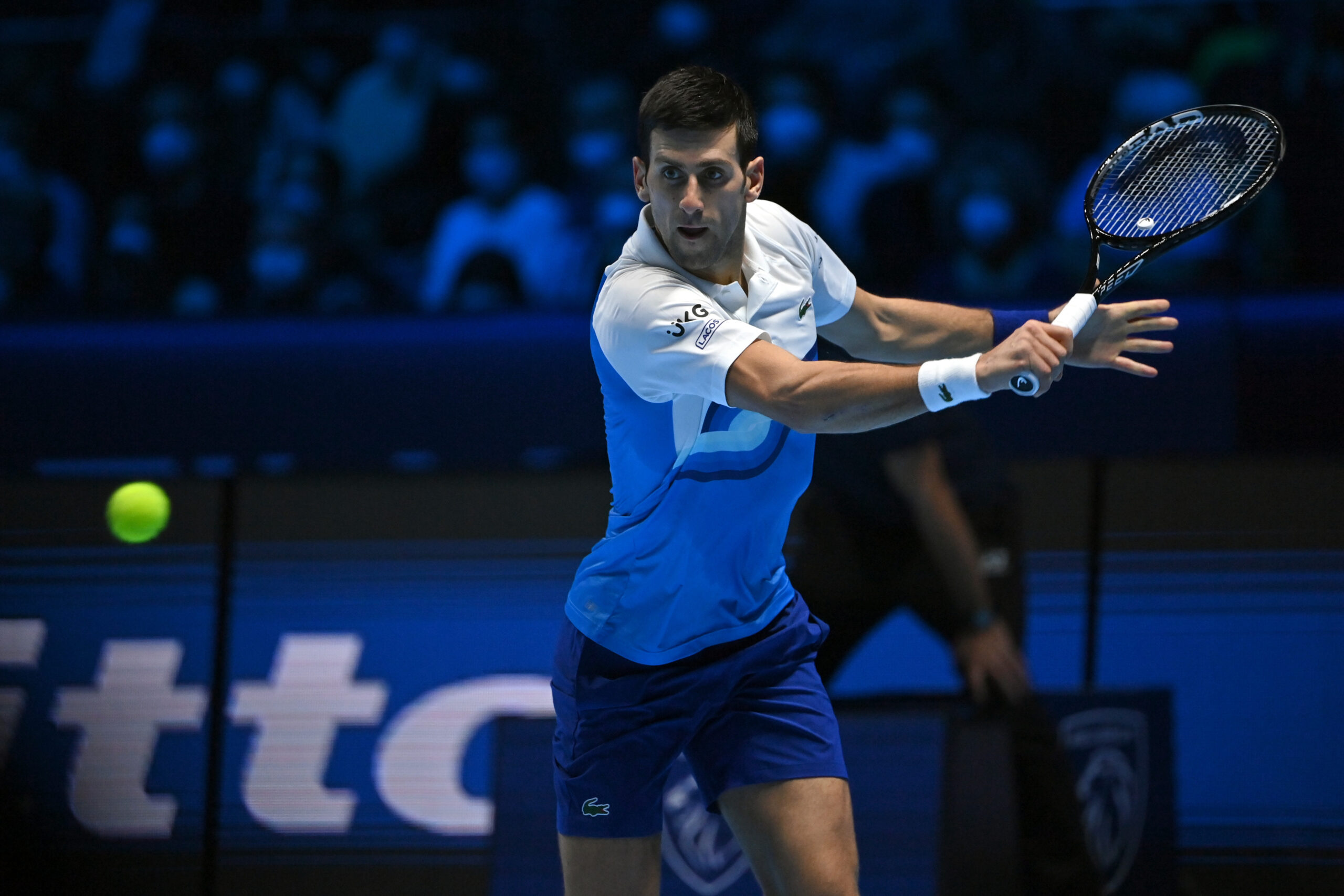 Caso Djokovic, si torna in tribunale: Nole sarà nuovamente detenuto. La decisione è attesa per domenica 16 gennaio