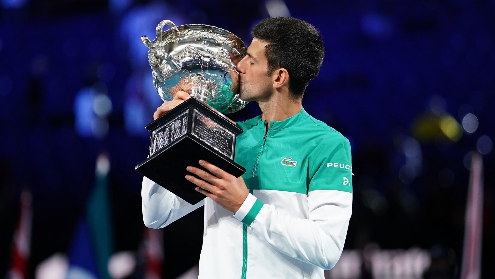Ufficiale: Novak Djokovic andrà in Australia con un’esenzione medica