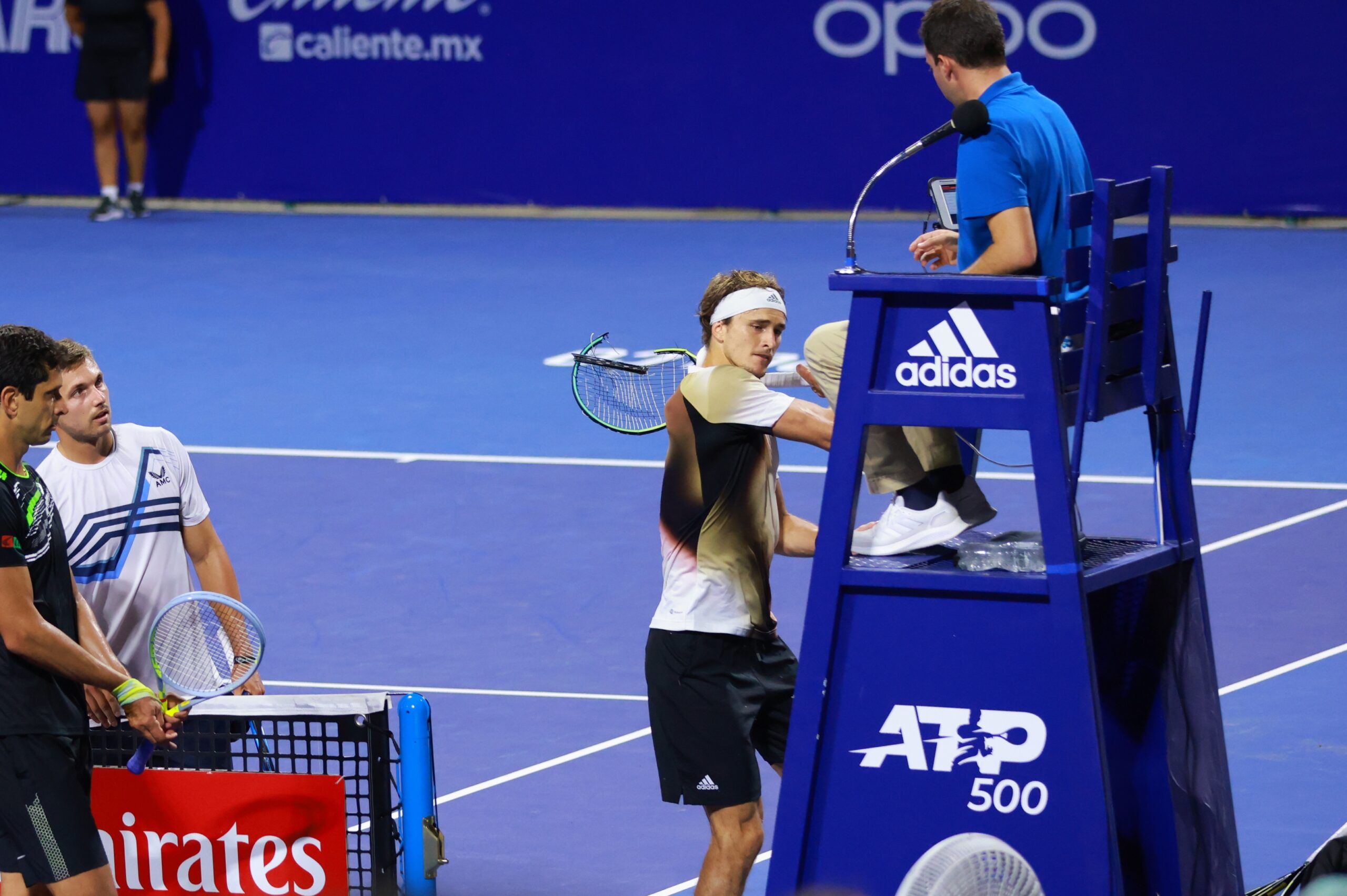 ATP 500 Acapulco: Zverev perde la testa con l’arbitro, l’ATP lo squalifica dal torneo