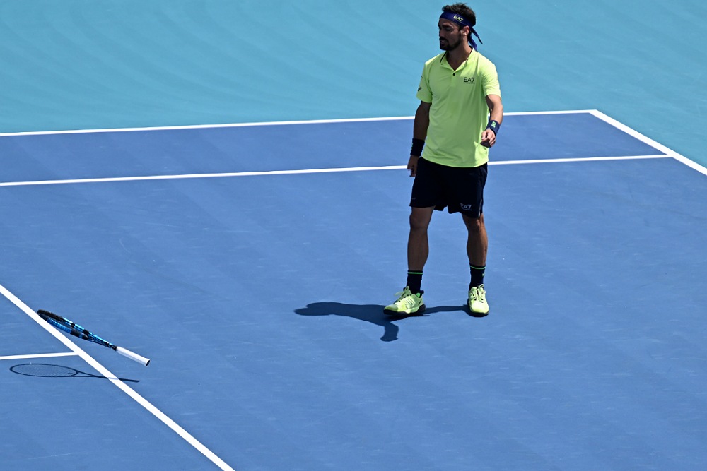 Masters 1000 Miami, Fognini fuori al terzo turno: il ligure si arrende a Kyrgios e ai problemi fisici