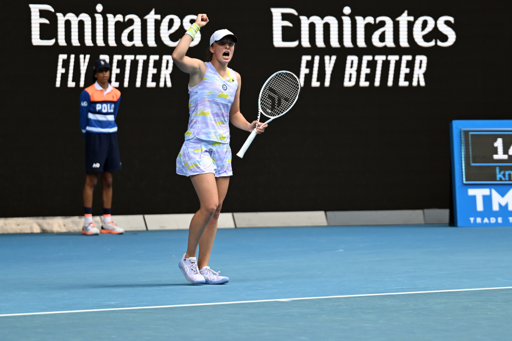 WTA 1000 Indian Wells, Swiatek inarrestabile: batte Sakkari e conquista il quinto titolo in carriera