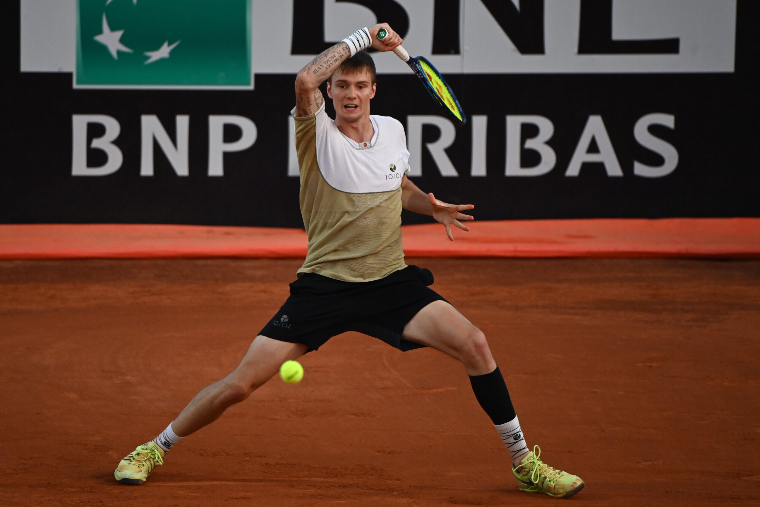 Masters 1000 Monte-Carlo, Bublik dopo la vittoria su Wawrinka: “Spero finisca presto la stagione su terra”