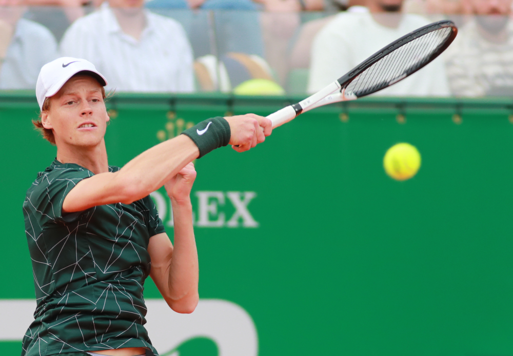 Masters 1000 Monte-Carlo, fantastico Sinner: rimonta Rublev e vola ai quarti di finale