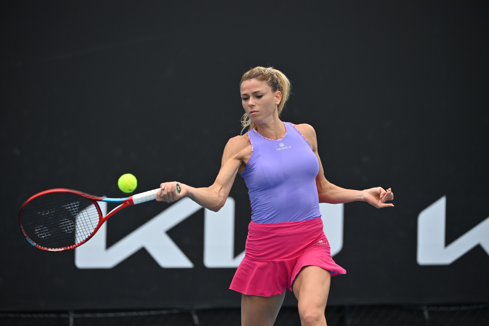 Roland Garros, Giorgi al secondo turno: grande reazione per battere Shuai Zhang