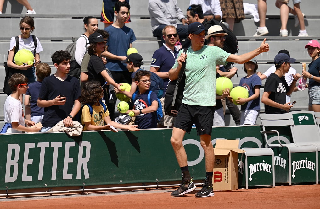 Roland Garros, il programma di giovedì 26 maggio: protagonisti Sinner e Medvedev