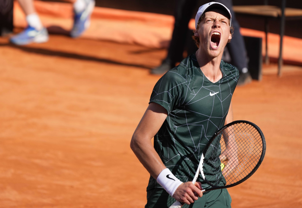 Internazionali BNL d’Italia, Jannik Sinner: “Sono felice del risultato. Il precedente con Tsitsipas? Non è stato il motivo del divorzio con Piatti”