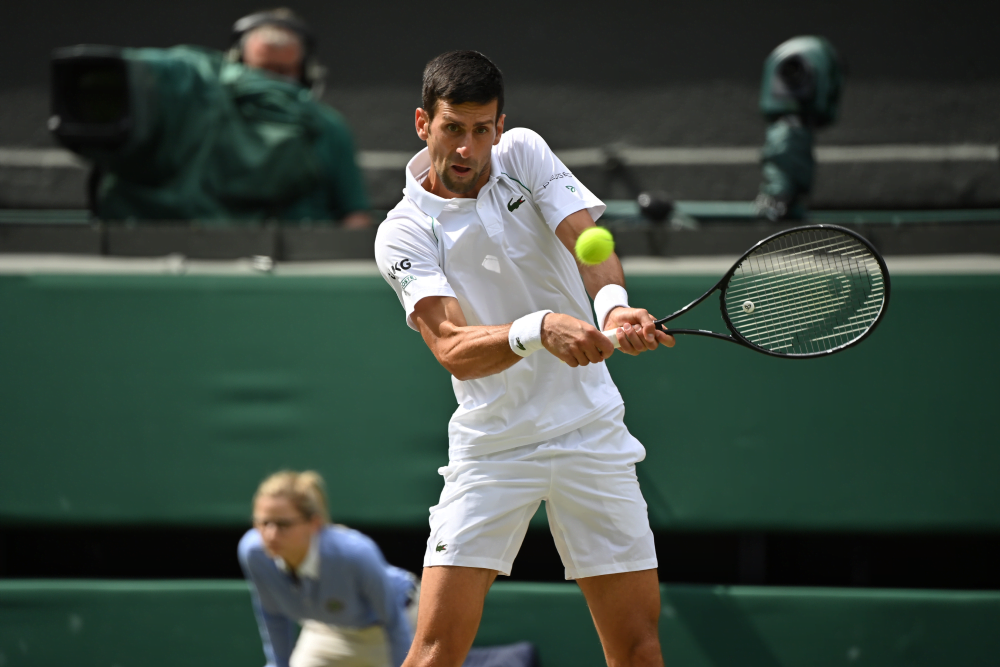 Wimbledon, Djokovic supera Kwon all’esordio e scrive un altro pezzo di storia
