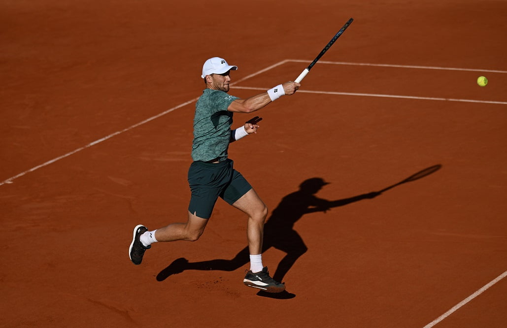 Roland Garros, seconda semifinale sospesa per un’invasione di campo (VIDEO)
