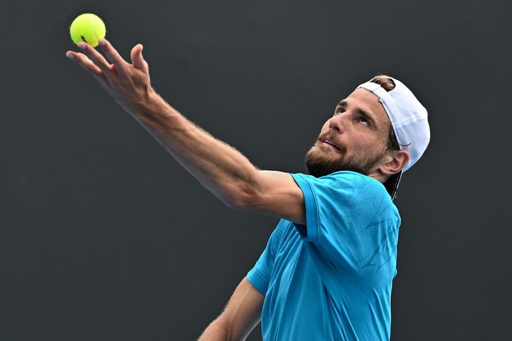 ATP 250 Newport, Cressy conquista il primo titolo nel circuito maggiore: sconfitto Bublik in rimonta