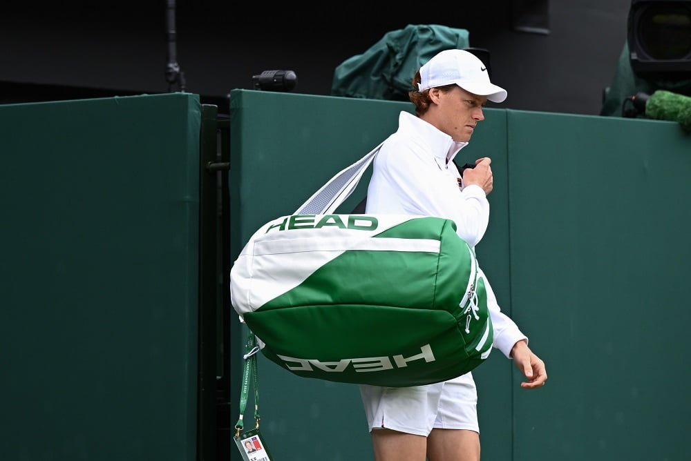 ATP 500 Amburgo, Sinner annuncia il forfait: “Ritiro precauzionale, tornerò a Umago”