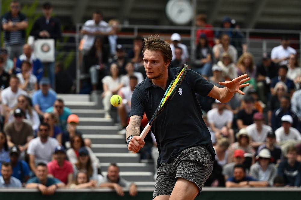 Bublik: “non voglio che mio figlio giochi a tennis. Mio padre mi ha obbligato quando avevo due anni”