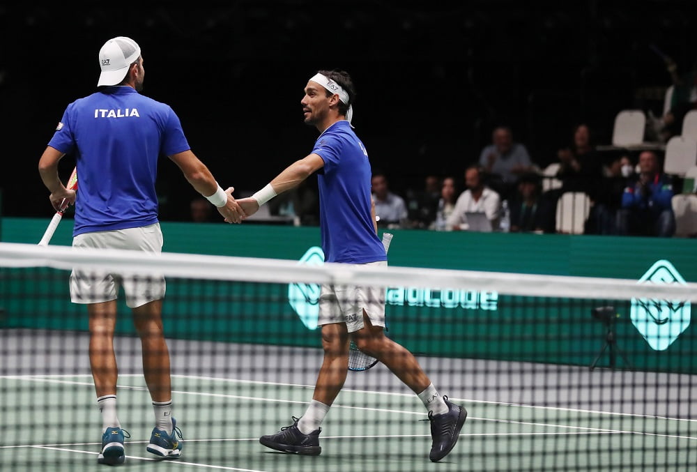 Davis Cup Finals, Bolelli e Fognini fanno il loro e conquistano il 2-1: sarà Italia-USA ai quarti