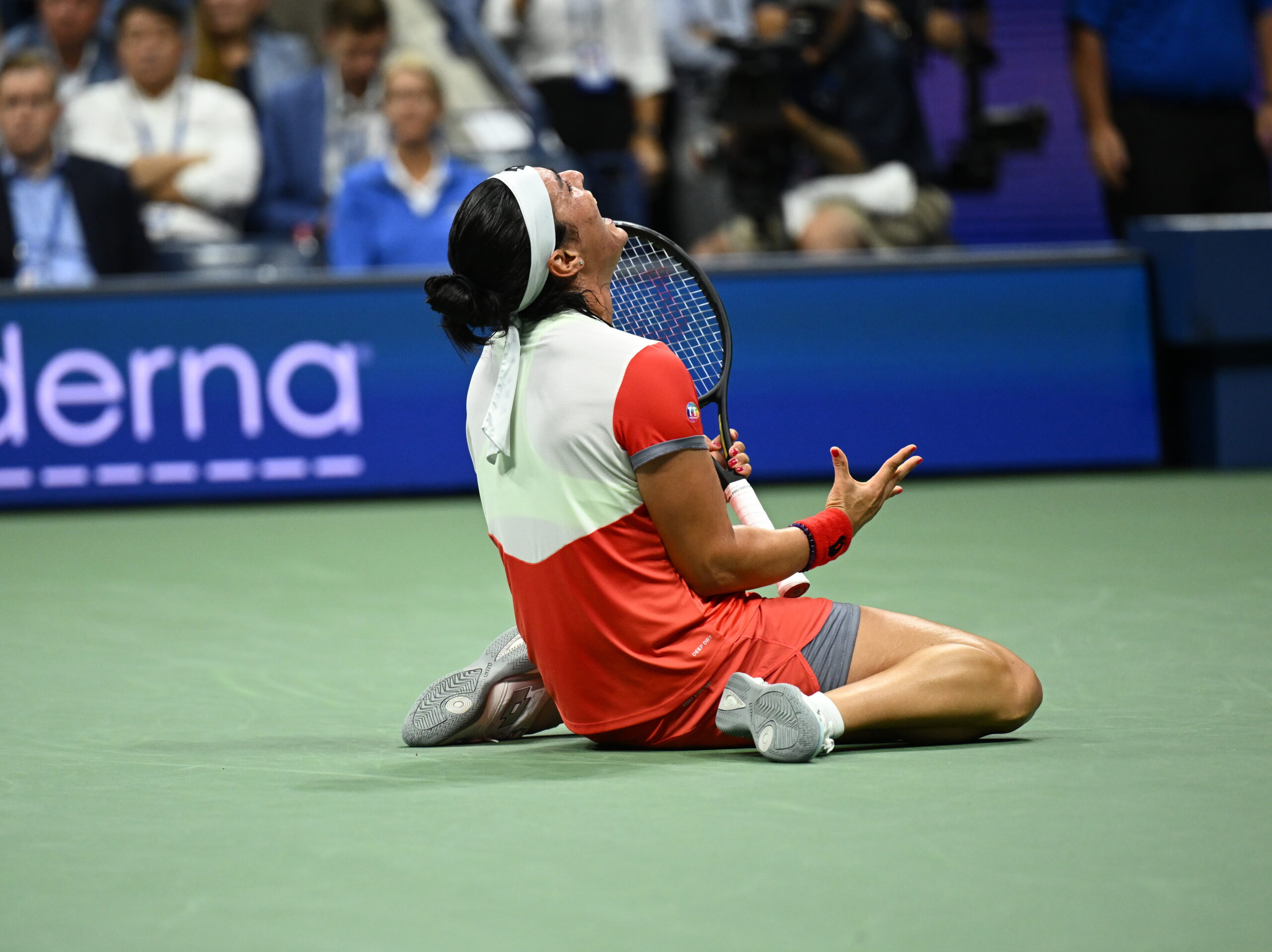 US Open, apoteosi Jabeur: la tunisina sconfigge Garcia ed è in finale