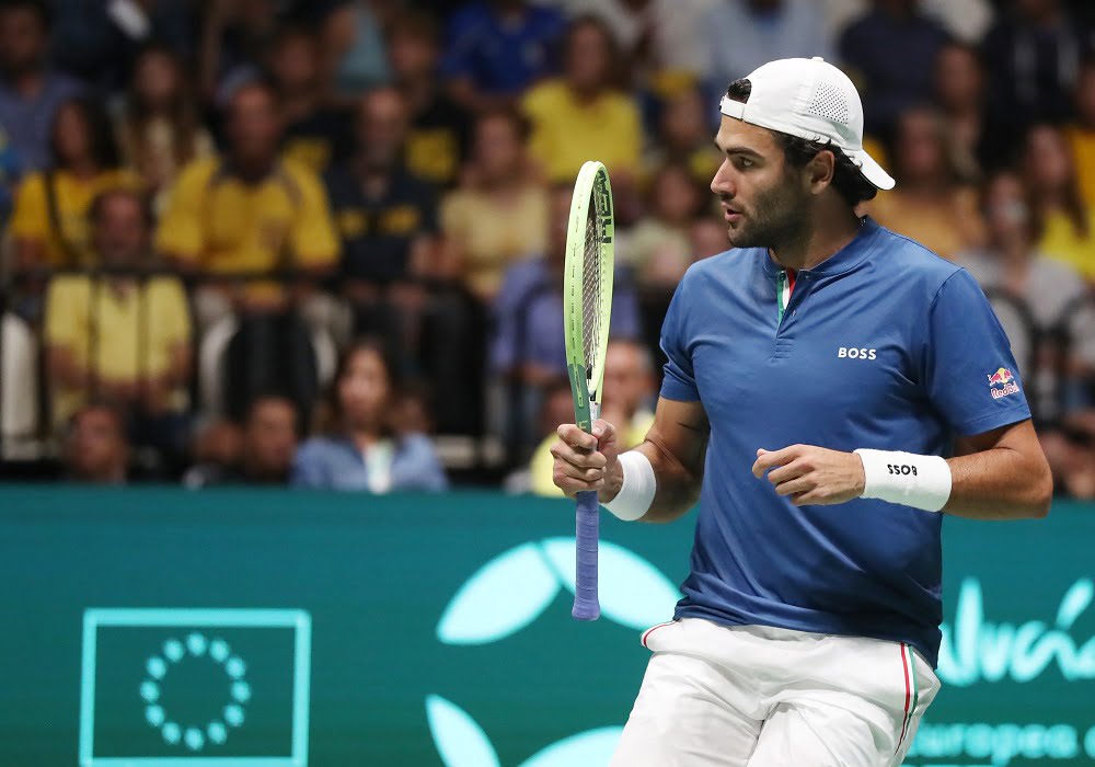Davis Cup Finals, l’Italia fa 1-0: Berrettini sconfigge Elias Ymer in due set