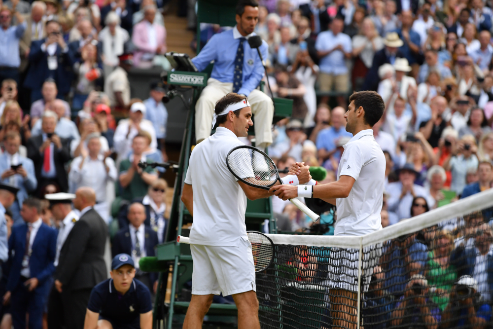 Ritiro Federer, il tributo di Novak Djokovic: “La tua carriera ci ha spiegato cosa significhi raggiungere l’eccellenza”