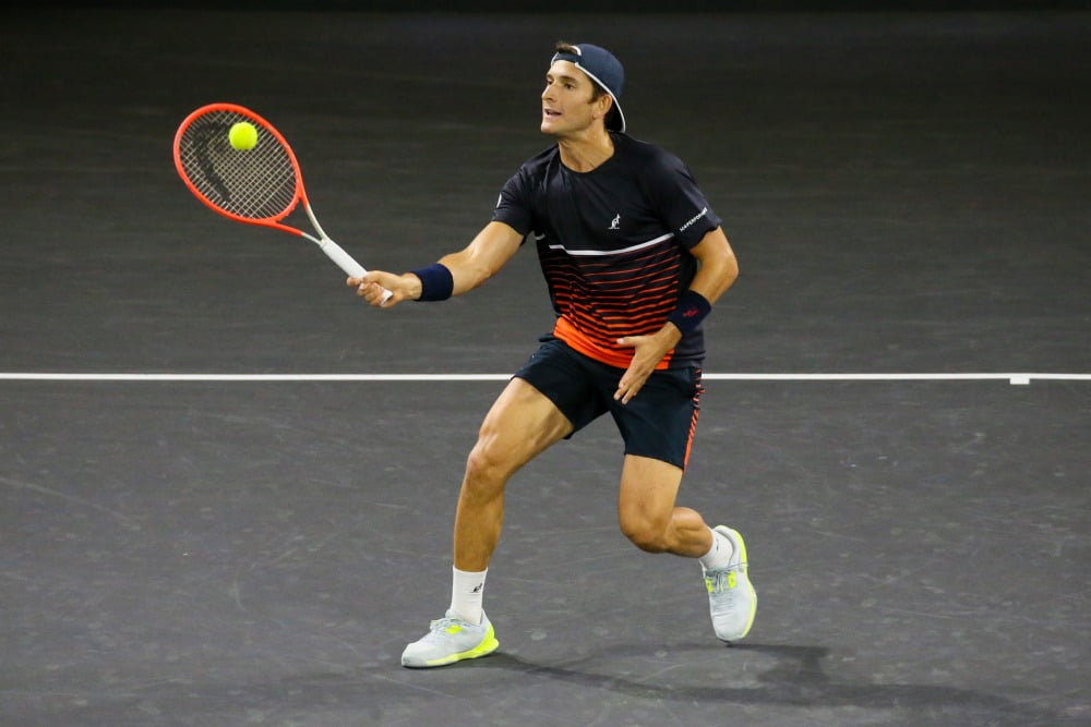 Che battaglia alle Next Gen ATP Finals! Passaro annulla tre match point e vince il derby con Arnaldi