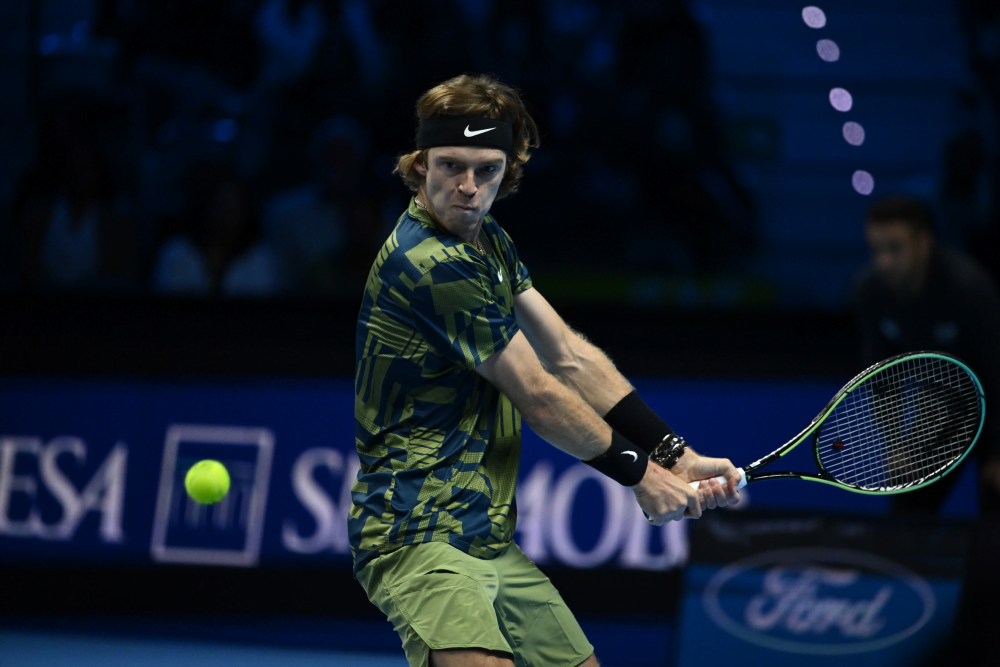 Nitto ATP Finals: Rublev vince lo spareggio con Tsitsipas e centra l’accesso in semifinale