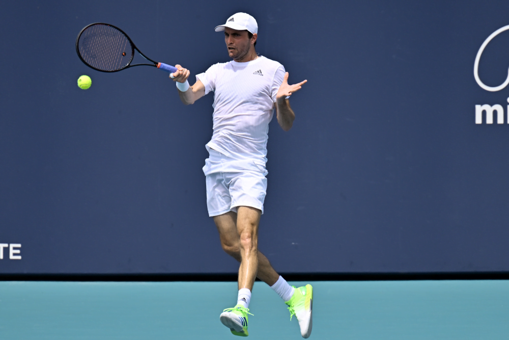 Masters 1000 Parigi-Bercy, la sconfitta con Auger-Aliassime chiude la carriera di Gilles Simon