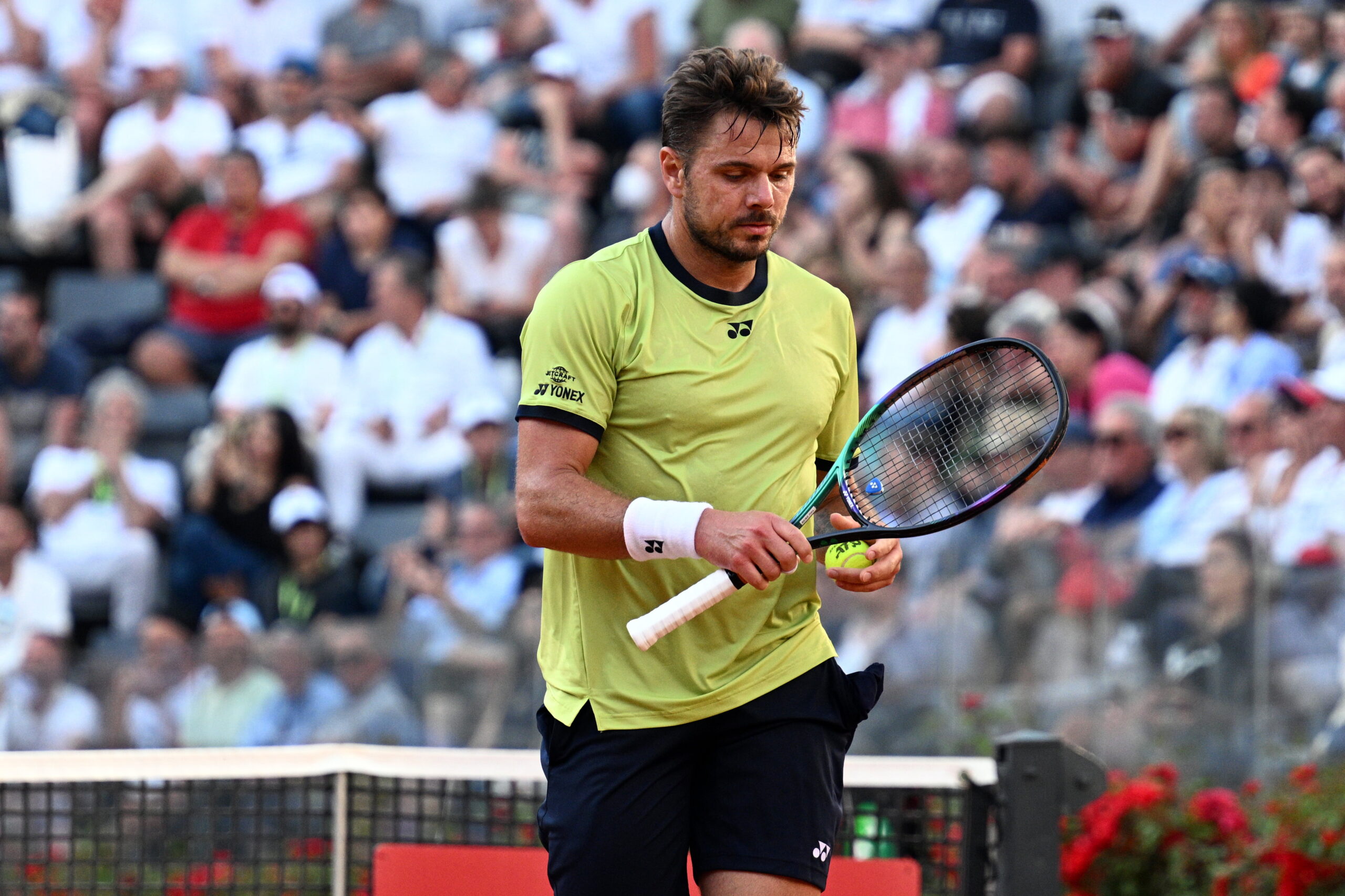 Masters 1000 Parigi-Bercy, Wawrinka rimprovera Rune: “Ti consiglio di non comportarti più come un bambino” (VIDEO)