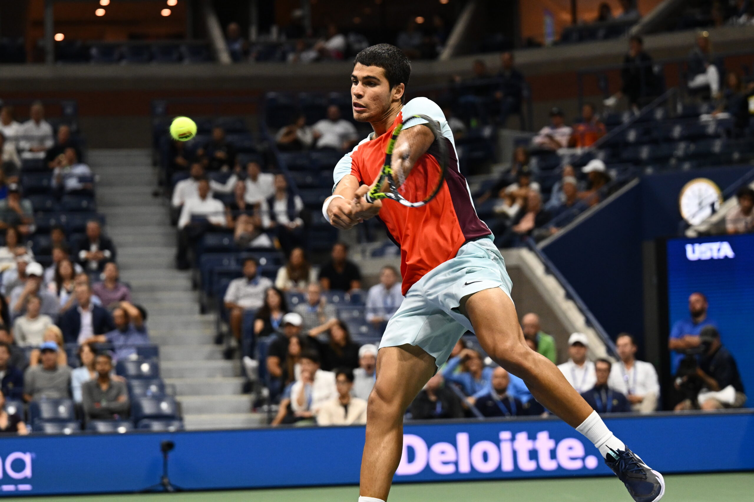 Carlos Alcaraz: “Mi sento fortunato ad avere nel circuito uno come Djokovic”