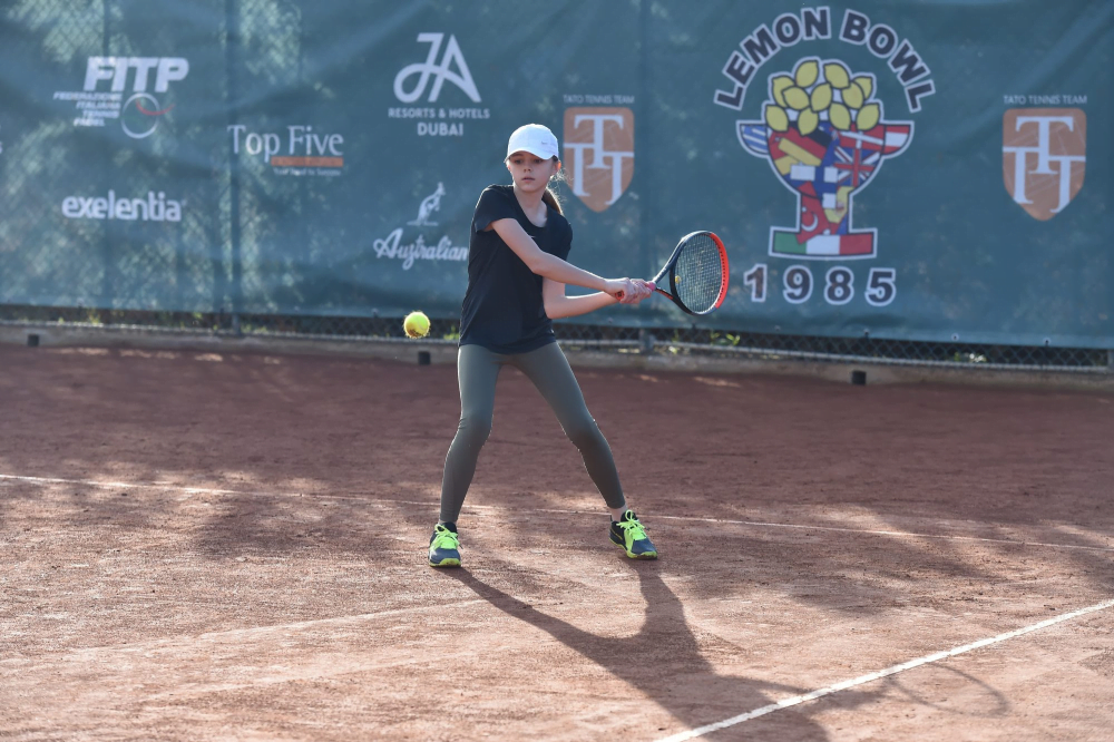Lemon Bowl, la storia della rifugiata ucraina Bulsova: “A Pistoia ho avuto la possibilità di continuare a giocare a tennis”