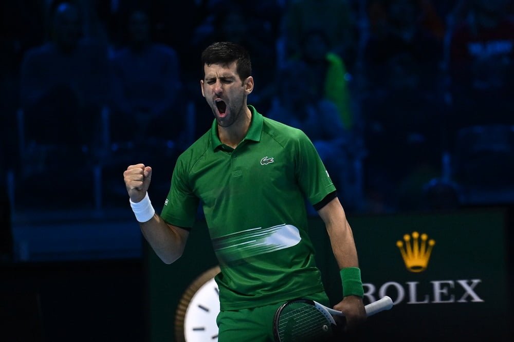 Fantastico Djokovic ad Adelaide: annullato un match point a Korda per vincere il suo 92esimo titolo