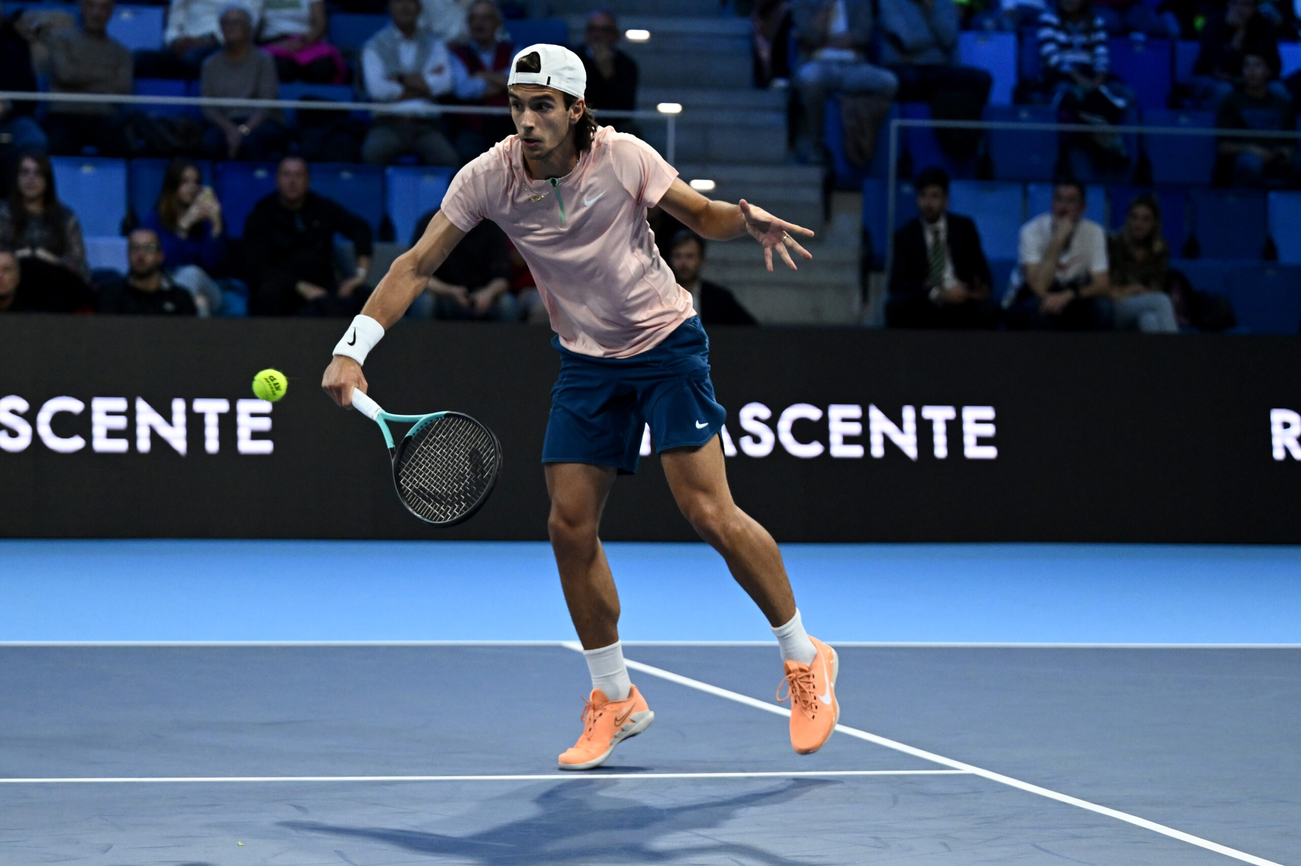 Lorenzo Musetti, allarme rientrato: via libera per gli Australian Open dopo la risonanza alla spalla