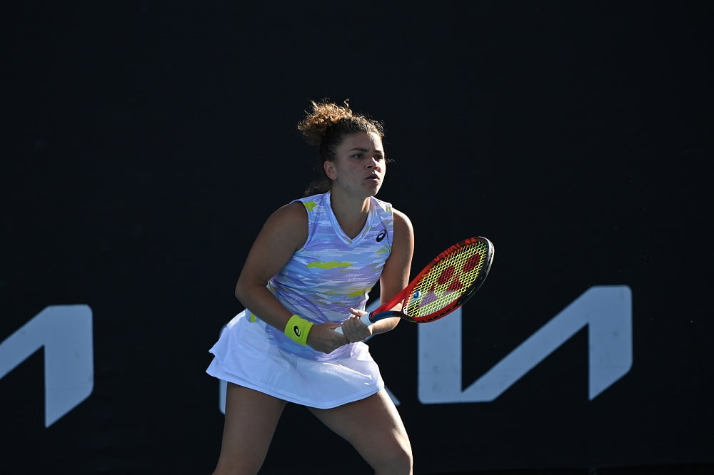 Australian Open, esordio negativo per Paolini: Samsonova passa in due set