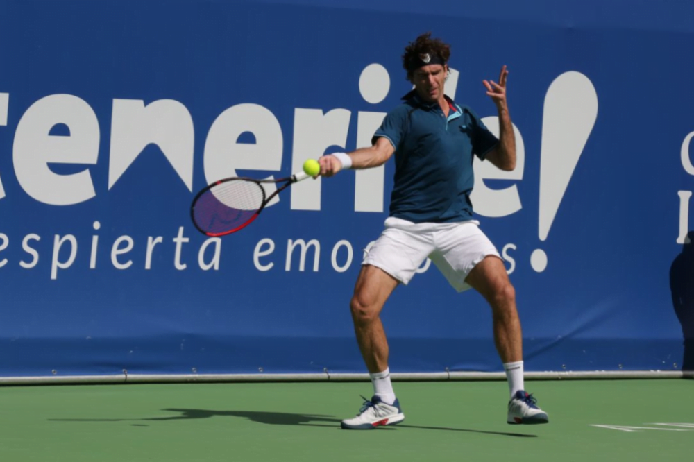 Challenger Tenerife 2: cade la prima testa di serie Passaro, Marcora rimonta e vola ai quarti di finale