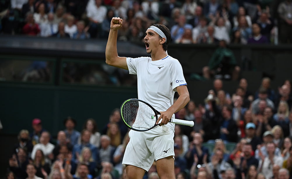 ATP Dubai, buona la prima per Sonego: l’azzurro batte Huesler e approda al secondo turno
