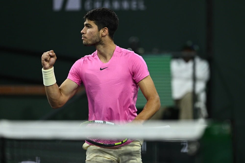 Masters 1000 Miami, Alcaraz supera Fritz nella notte: Sinner torna in top ten