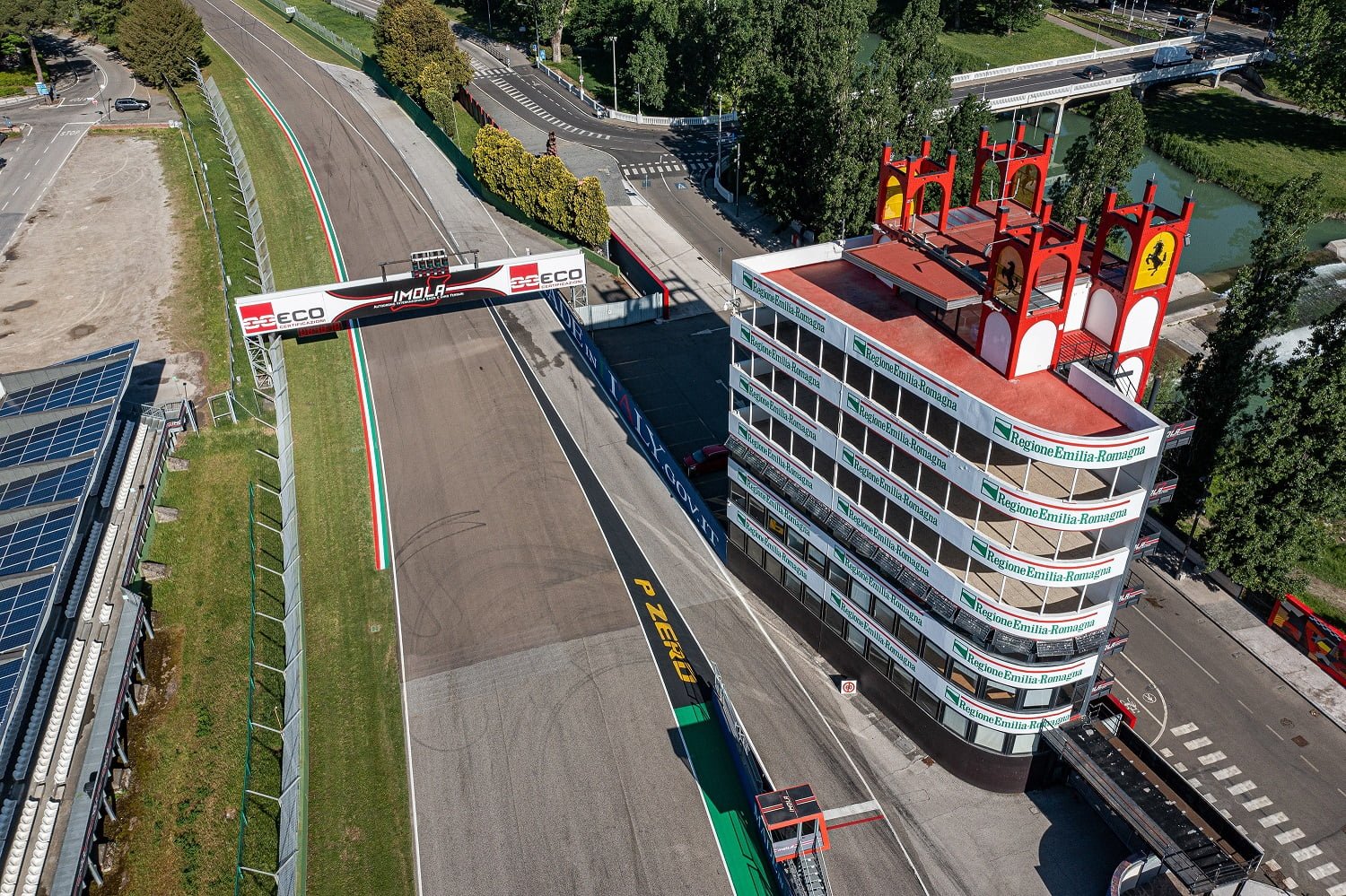 Annullato Tennis on the Race Track a Imola. Gli organizzatori in causa con Formula Imola