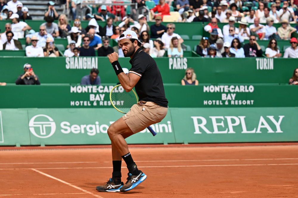 Masters 1000 Monte-Carlo, gran prova di carattere di Berrettini: il romano rimonta Cerundolo e accede agli ottavi