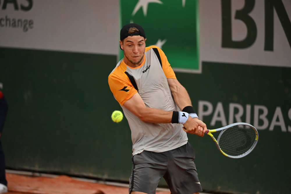 Masters 1000 Madrid, Struff sorprende Tsitsipas e raggiunge Karatsev in semifinale