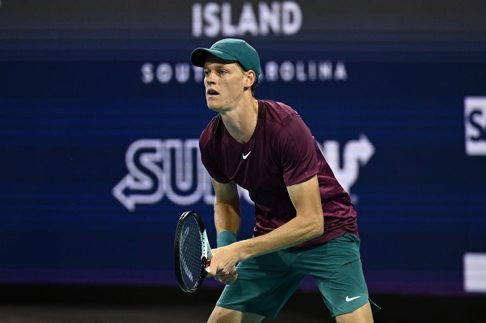 ATP Halle, ritiro di Sinner per infortunio: Bublik in semifinale