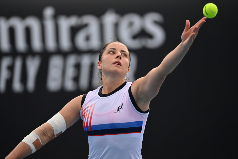 Wimbledon, Cocciaretto vola al secondo turno con la vittoria su Osorio. Eliminate Giorgi, Stefanini e Bronzetti