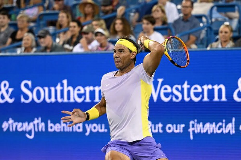 Rafael Nadal: “Non so se il 2024 sarà il mio ultimo anno, voglio tornare competitivo. Djokovic? Per lui sarebbe stato frustrante non ottenere il record di Slam”