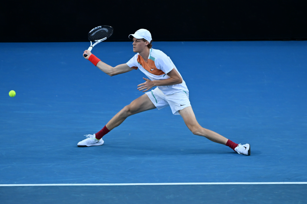 Masters 1000 Shanghai, Sinner soffre ma vince ancora e vola agli ottavi. Sonego stacca il pass per il terzo turno