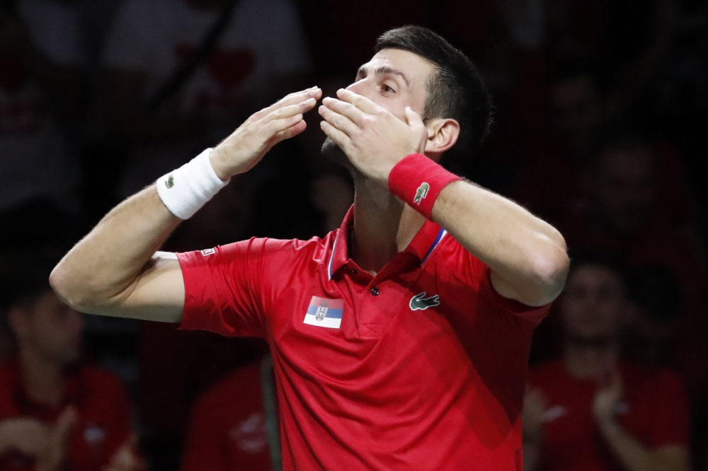 Coppa Davis, Kecmanovic apre e Djokovic chiude: sarà Italia-Serbia in semifinale