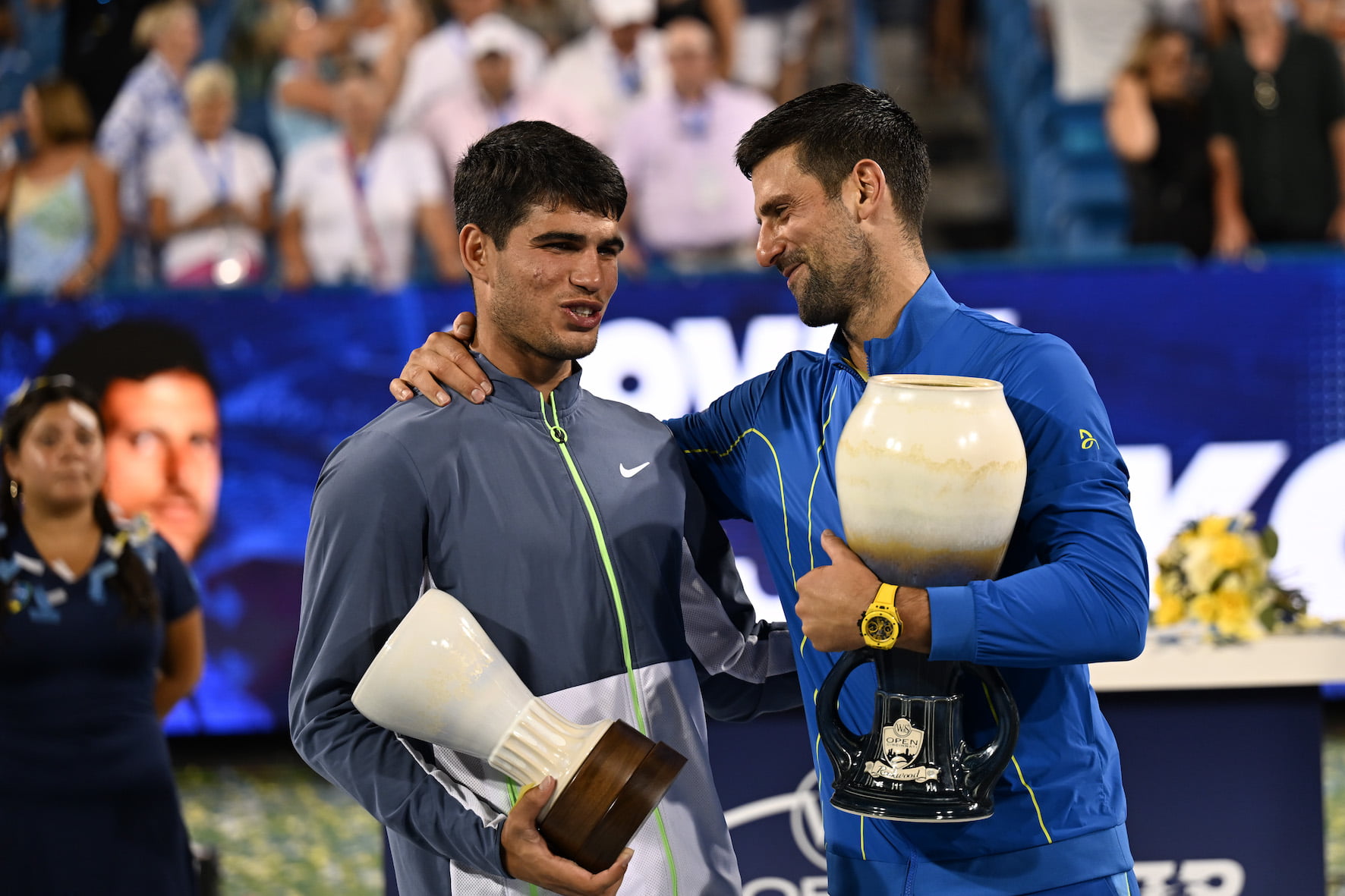 Ripartono le esibizioni: oggi a Riad di scena Djokovic-Alcaraz
