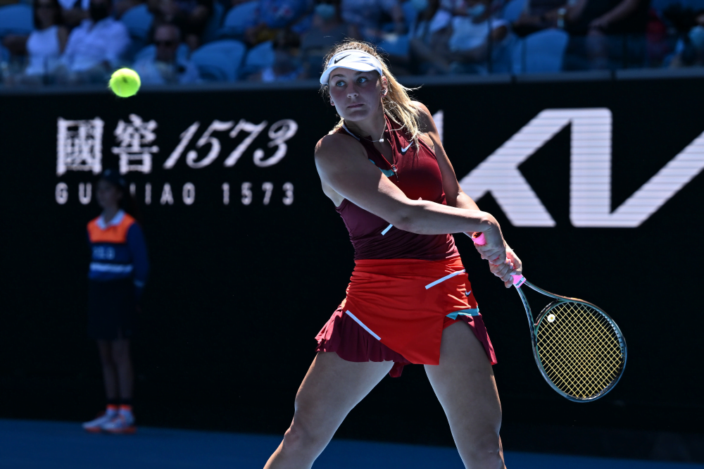 Esibizione, Kostyuk rifiuta di scendere in campo contro la russa Andreeva