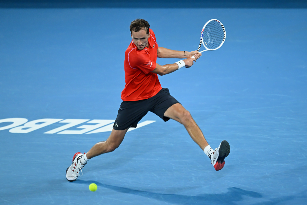 Terza semifinale a Melbourne per Medvedev: battuto Hurkacz