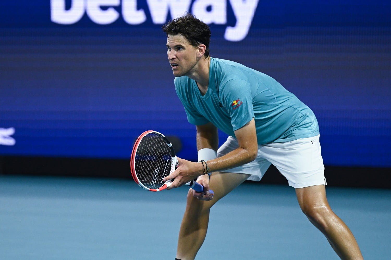 Dominic Thiem pensa al ritiro: “Bisogna pensare se ne vale ancora la pena”