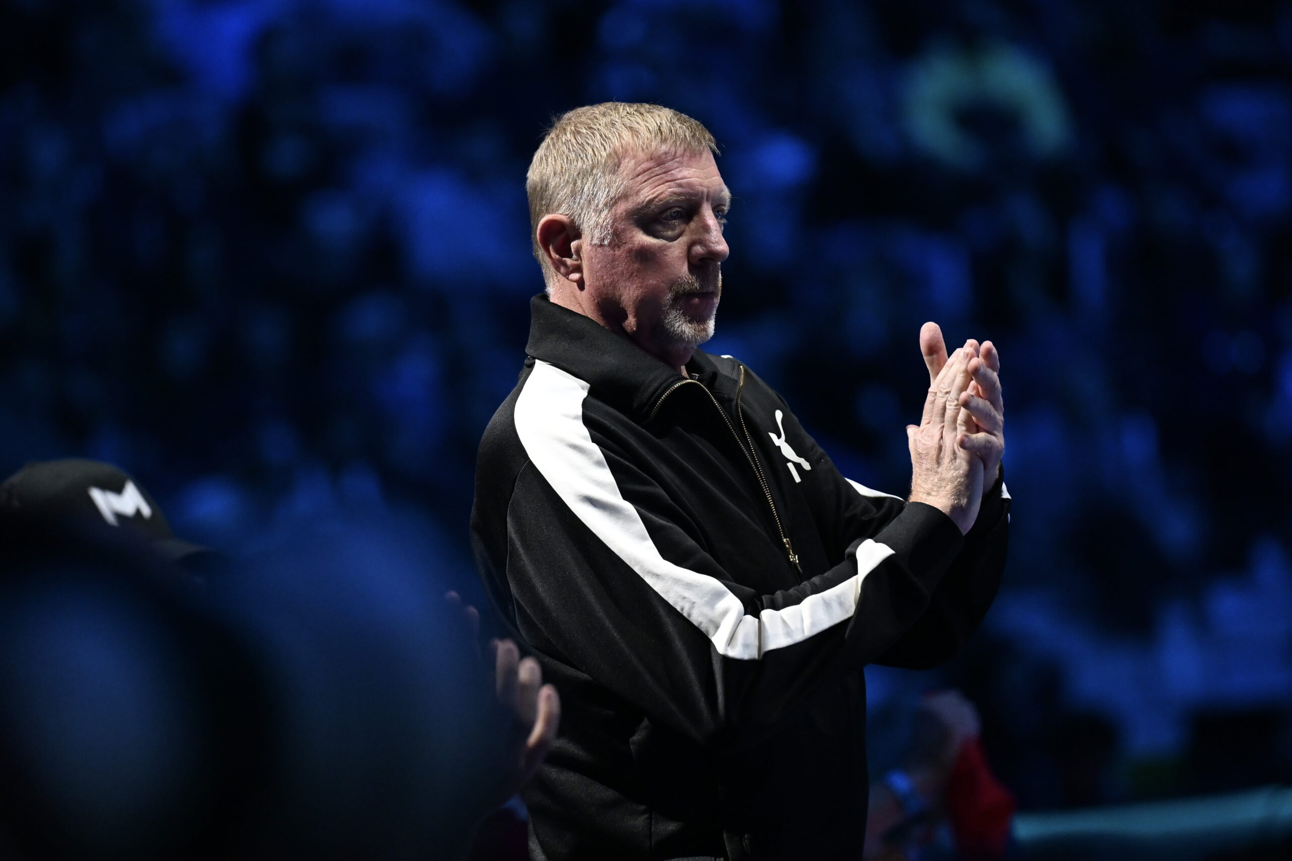 Becker duro sul team di Alcaraz: “Dovrebbero pensare meno ai soldi”