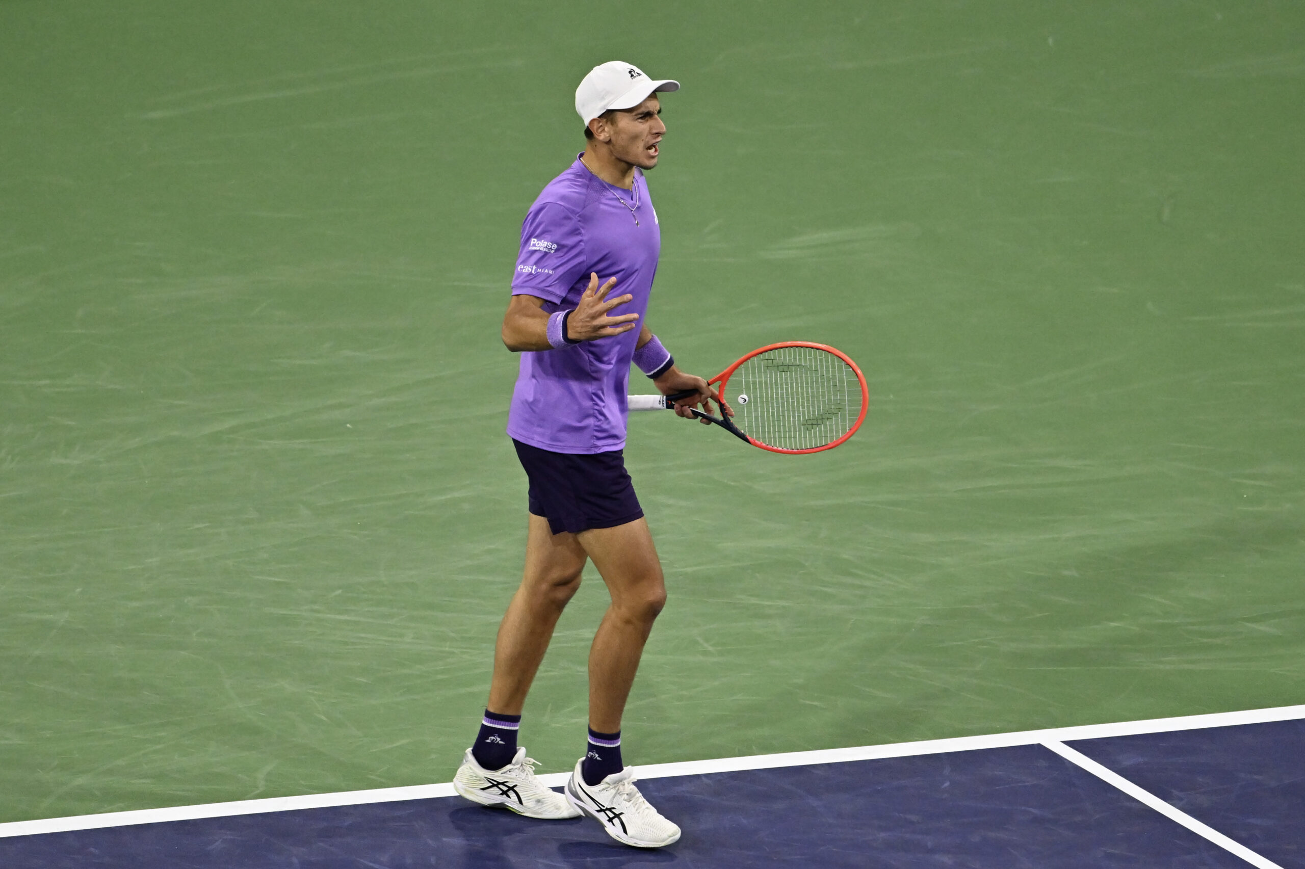 Matteo Arnaldi non si ferma più: anche Shapovalov si arrende, è agli ottavi