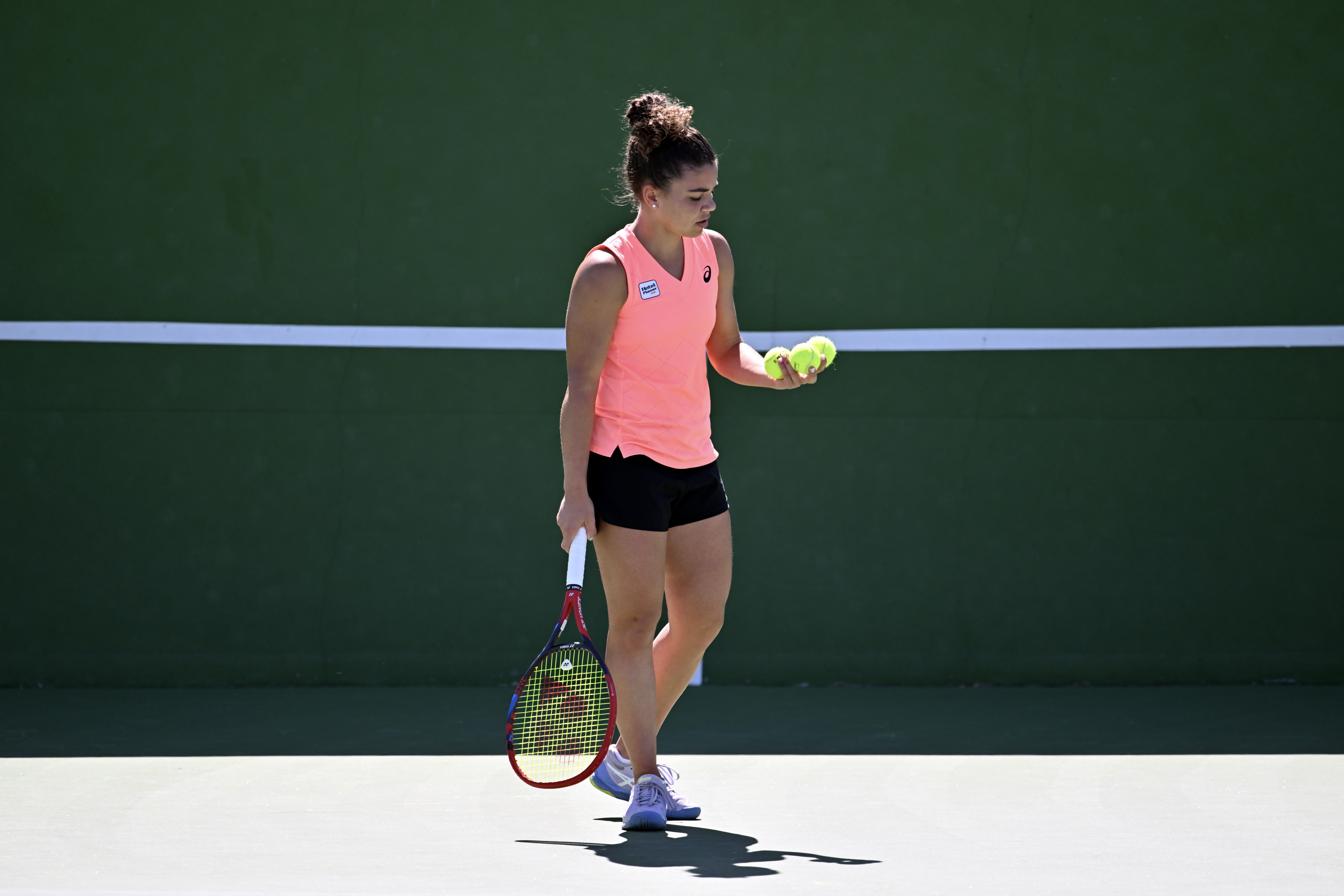 WTA Indian Wells, buon debutto per Jasmine Paolini, fuori Camila Giorgi